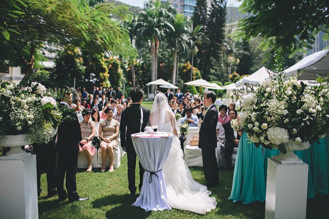 M&S-The-Front-Lawn-repulse-bay-outdoor-wedding-041